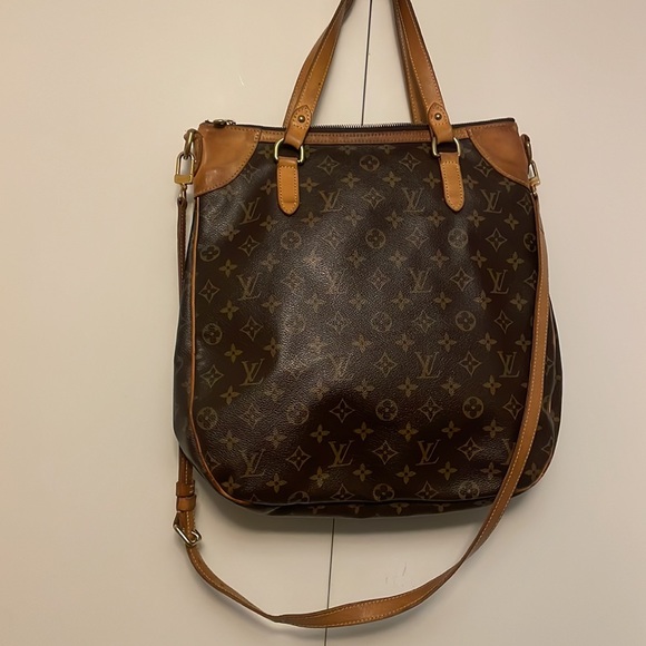 Louis Vuitton Handbags - Louis Vuitton Odeon GM retired